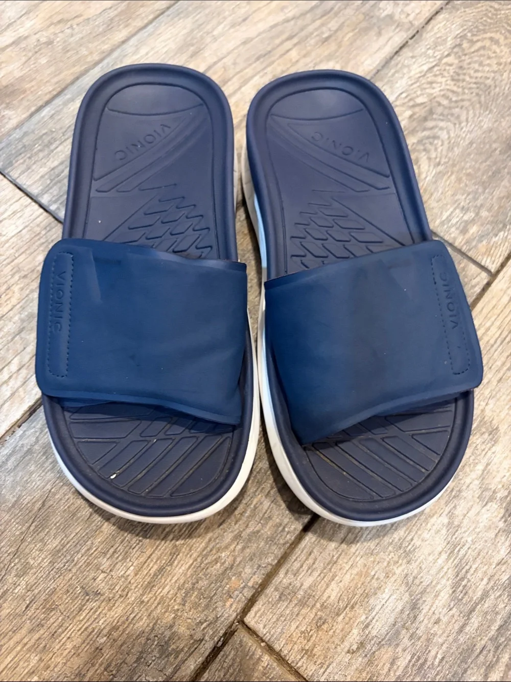 Vionic Rejuvenate recovery slide sandals Women’s size 8